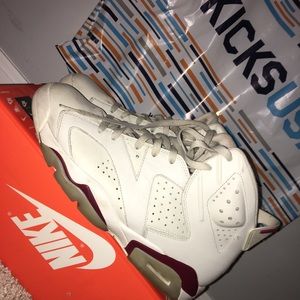 Jordan 6 maroon